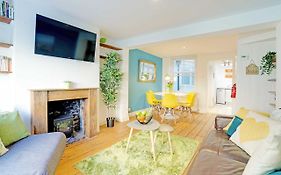 Sunny Cottage - By My Getaways - Free Parking
